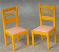 Stolar i plast, gula med rosa sits, 230815.jpg